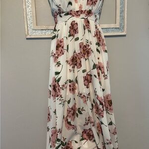 Beautiful Floral Maxi Dress - Fully Lined - Size XS